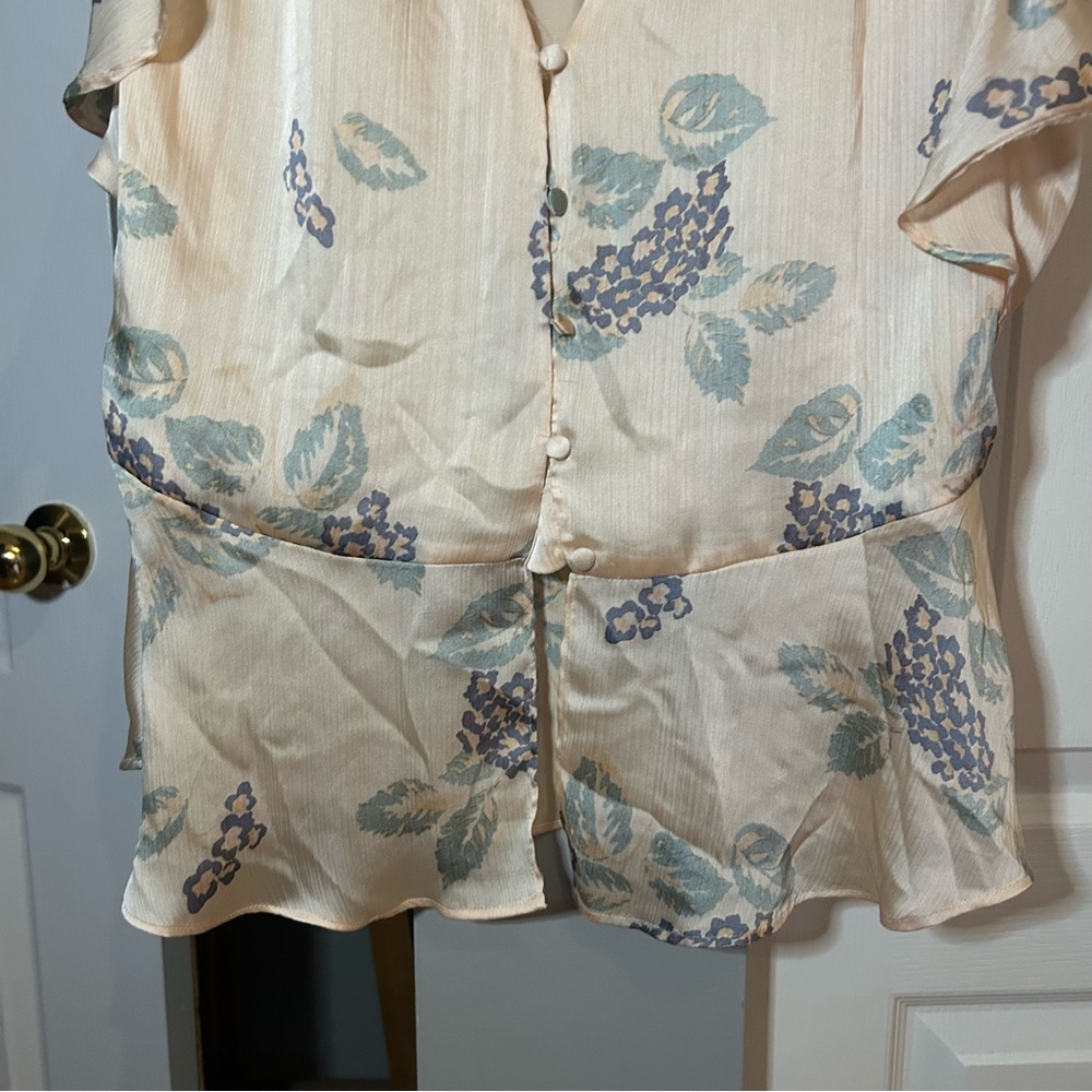 Mango Cream Floral Button-Front Ruffle Blouse - Picture 3 of 7